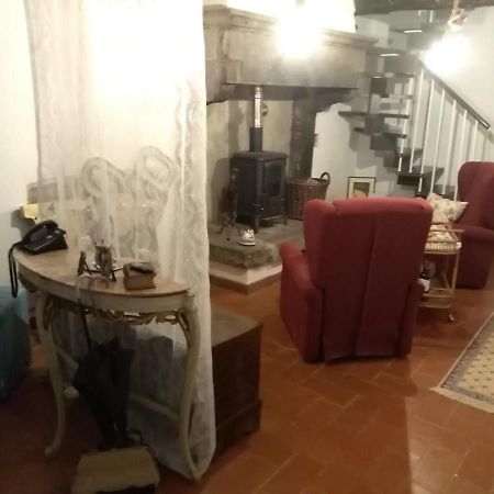 B&B Casa Mia Анґ'ярі Екстер'єр фото